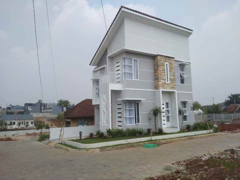 dijual rumah pancoran mas depok