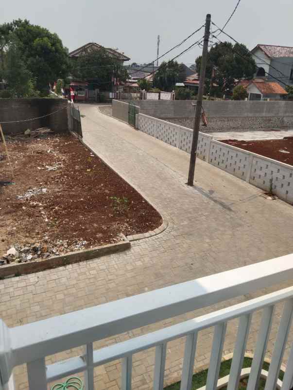 dijual rumah pancoran mas depok