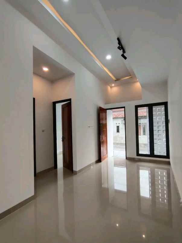 dijual rumah pasar sleman