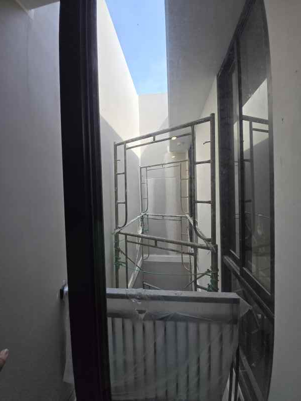 dijual rumah penjaringan sari