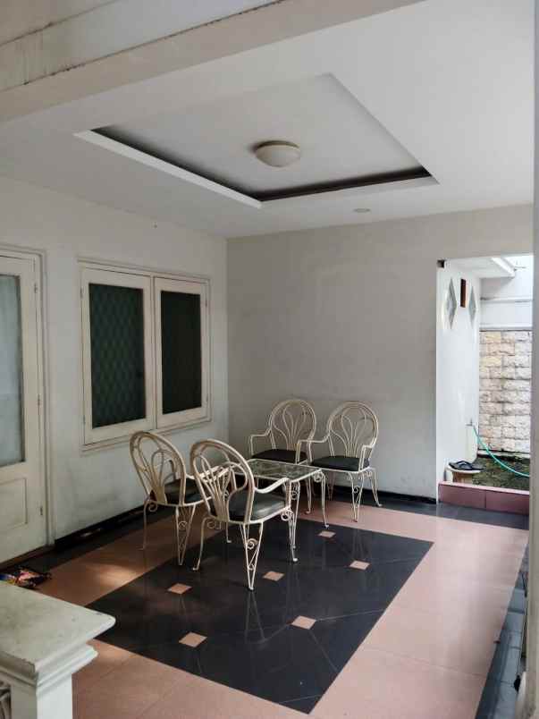 dijual rumah perak pabean cantikan