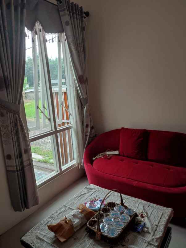 dijual rumah permata sentul