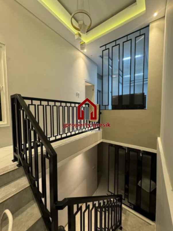 dijual rumah perum abr kembangan gresik