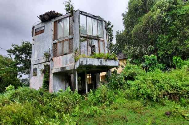 dijual rumah perum villa gading nirwana