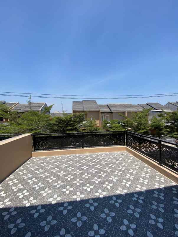 dijual rumah perumahan graha