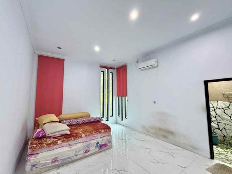 dijual rumah perumahan harapan baru