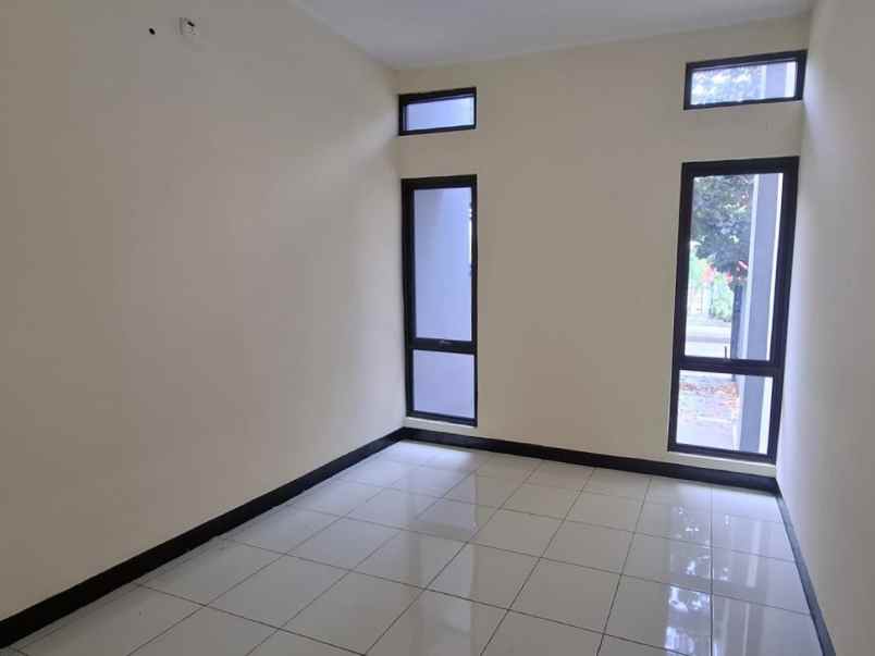 dijual rumah perumahan harapan mulya