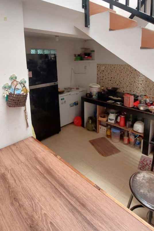 dijual rumah perumahan inkoppol jaka