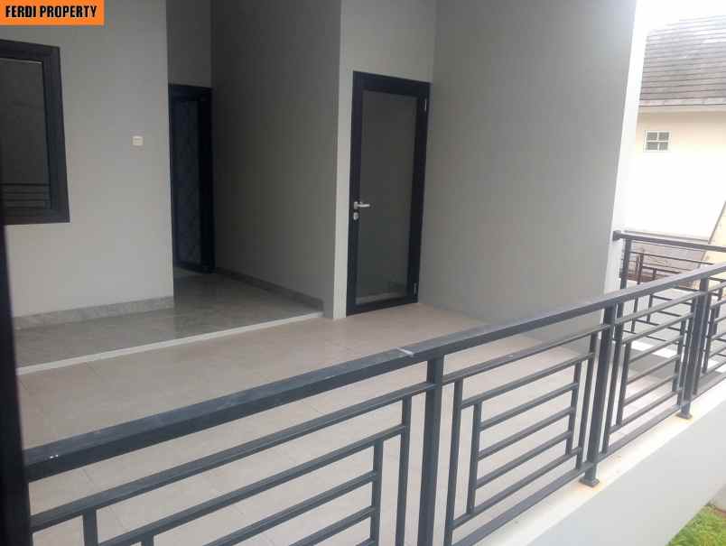 dijual rumah perumahan kota wisata cibubur