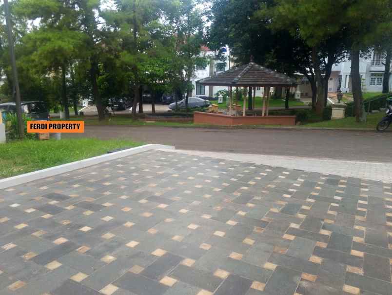 dijual rumah perumahan kota wisata cibubur
