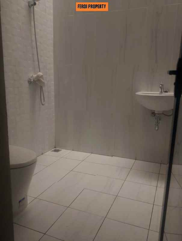 dijual rumah perumahan kota wisata cibubur