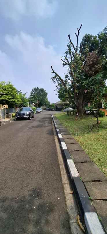 dijual rumah perumahan sakura regency