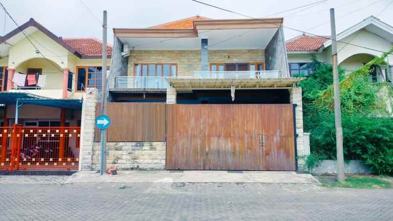 dijual rumah perumahan siwalankerto