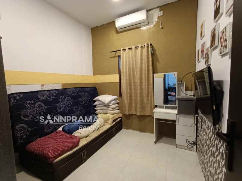 dijual rumah perumahan willa depok asri