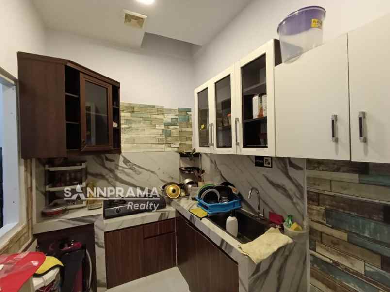 dijual rumah perumahan willa depok asri