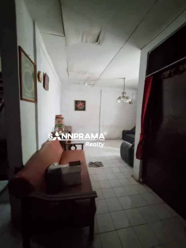 dijual rumah perumnas depok utara