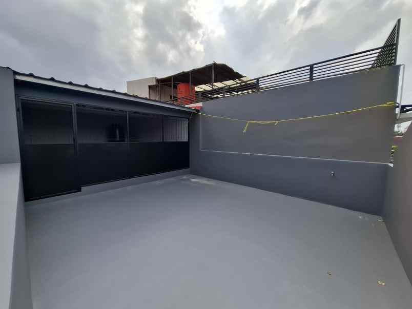 dijual rumah pesona anggrek