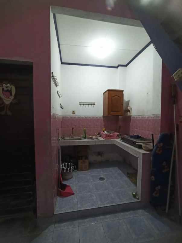 dijual rumah plamongan indah