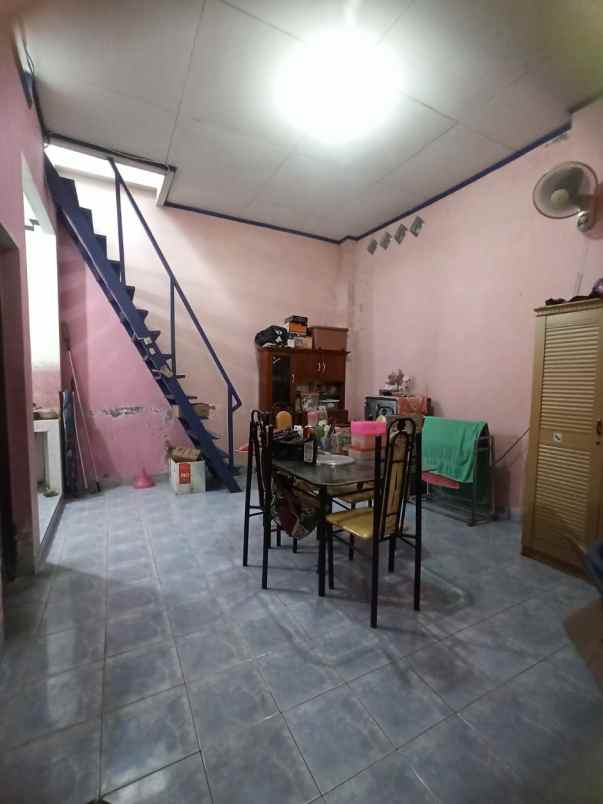 dijual rumah plamongan indah