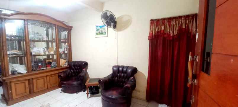 dijual rumah pondok aren