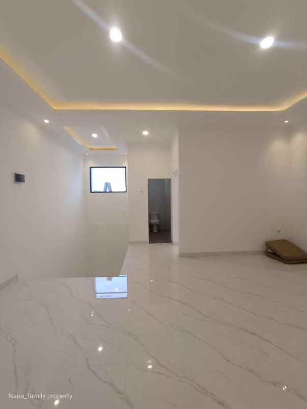 dijual rumah pondok betung bintaro sektor 4