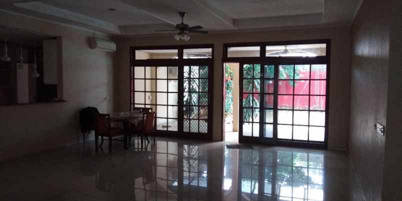 dijual rumah pondok indah jakarta selatan
