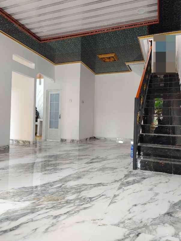 dijual rumah pondok jagung