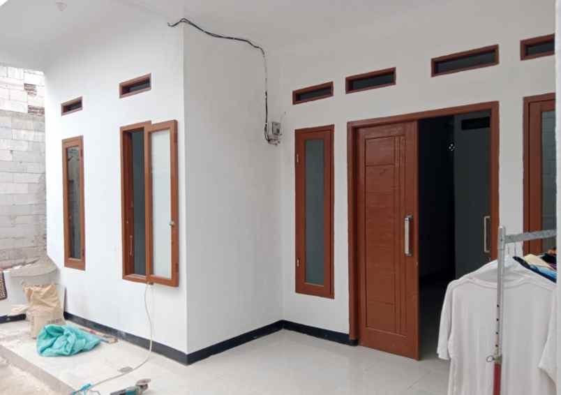 dijual rumah pondok kacang barat pondok