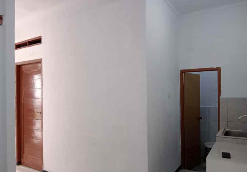 dijual rumah pondok kacang barat pondok