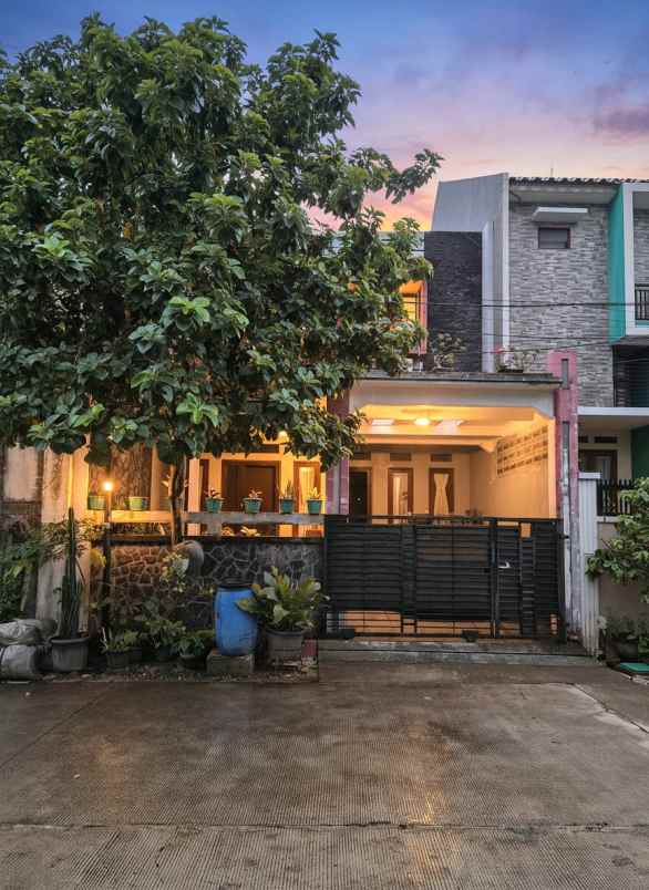 dijual rumah pondok kelapa jakarta timur
