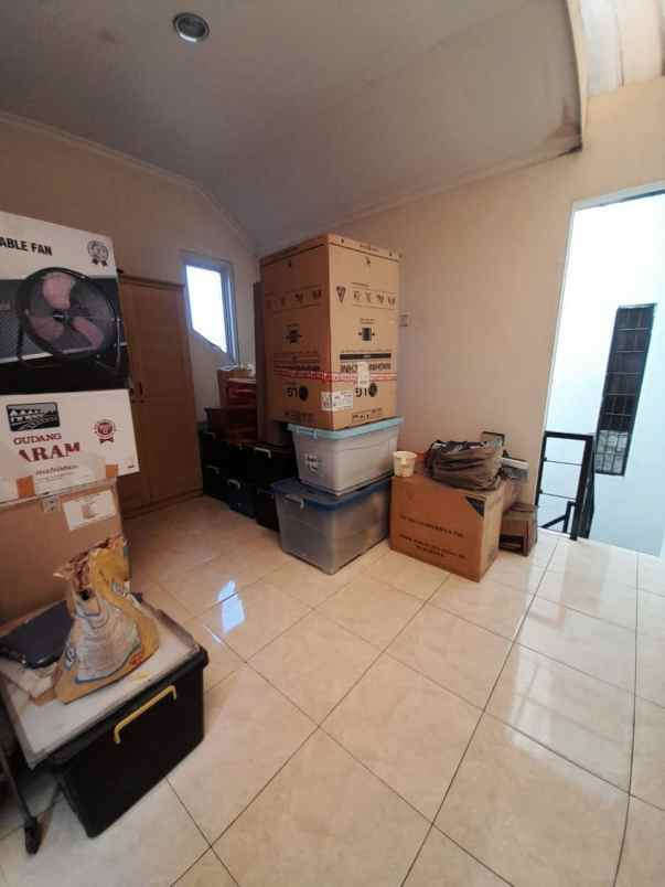 dijual rumah pondok kelapa jaktim