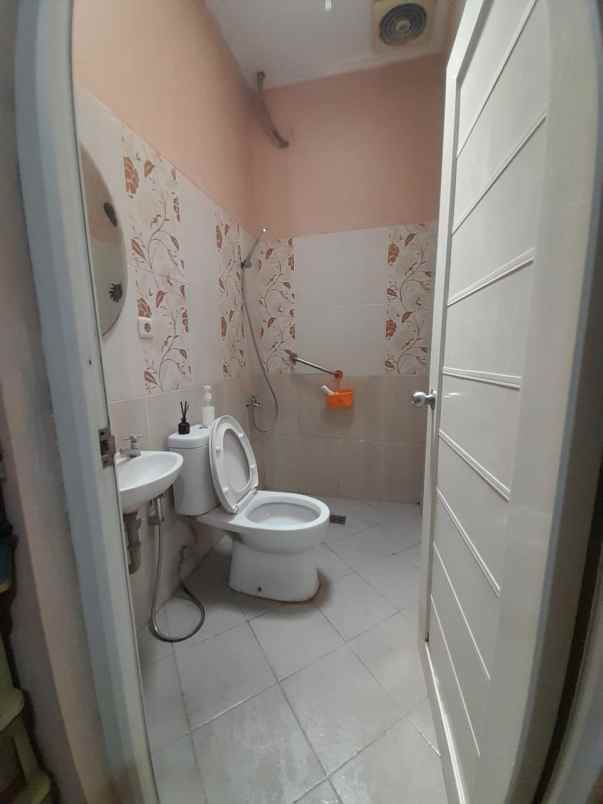 dijual rumah pondok kelapa jaktim