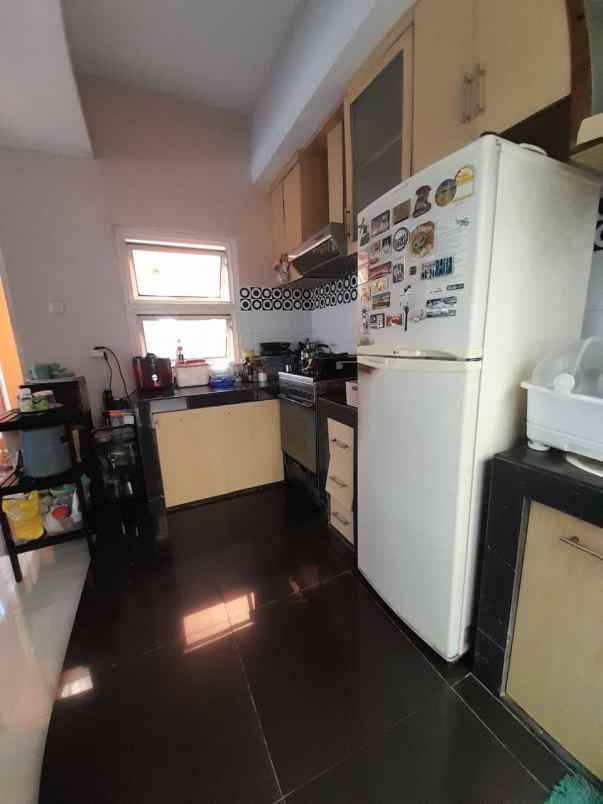 dijual rumah pondok kelapa jaktim