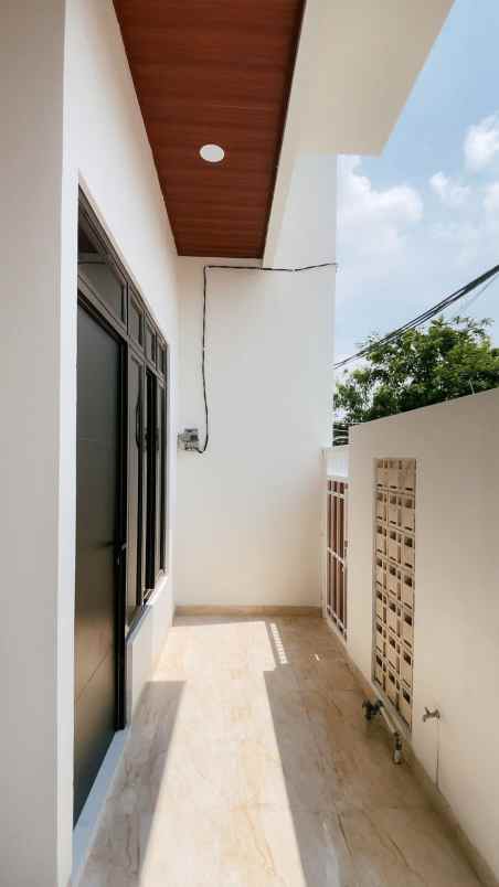 dijual rumah pondok ungu permai sektor