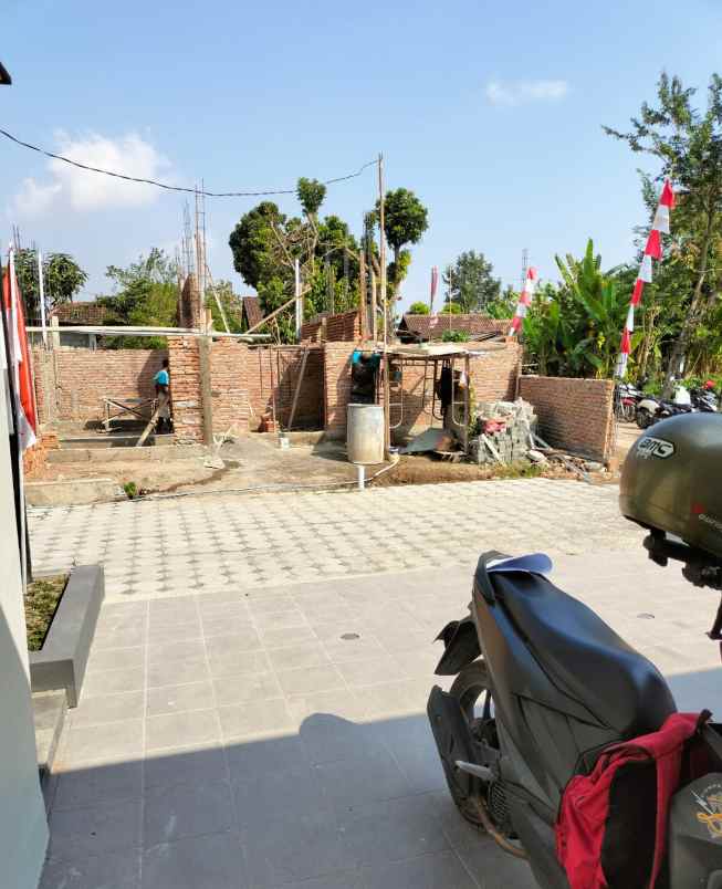 dijual rumah prambanan