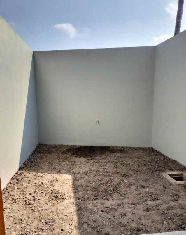 dijual rumah prambanan