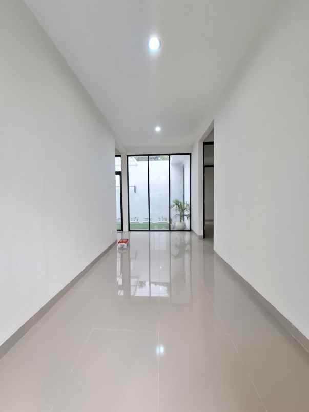 dijual rumah purwomartani