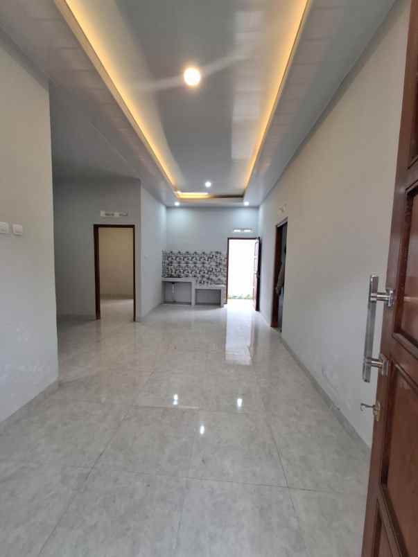 dijual rumah purwomartani