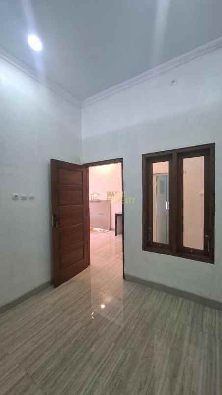 dijual rumah purwomartani kec kalasan