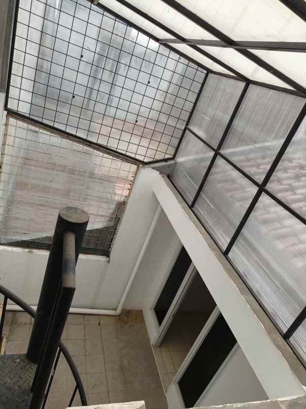 dijual rumah raffles cibubur