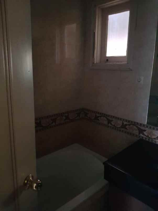 dijual rumah raffles hills cibubur