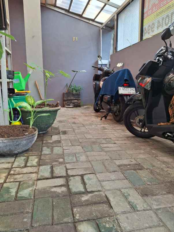 dijual rumah rangkapan jaya baru