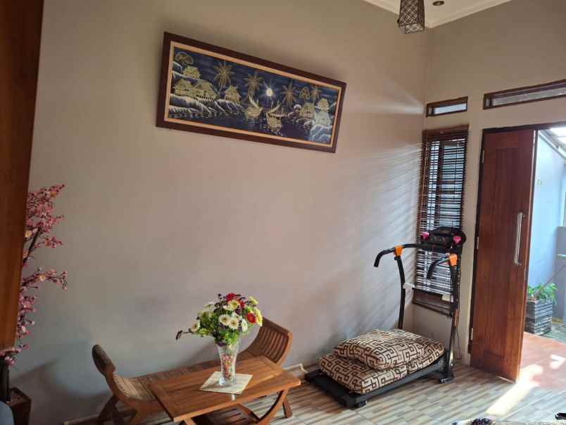 dijual rumah rangkapan jaya baru