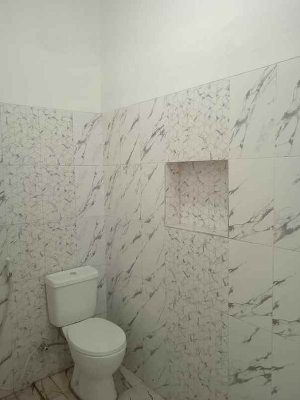 dijual rumah riung damai