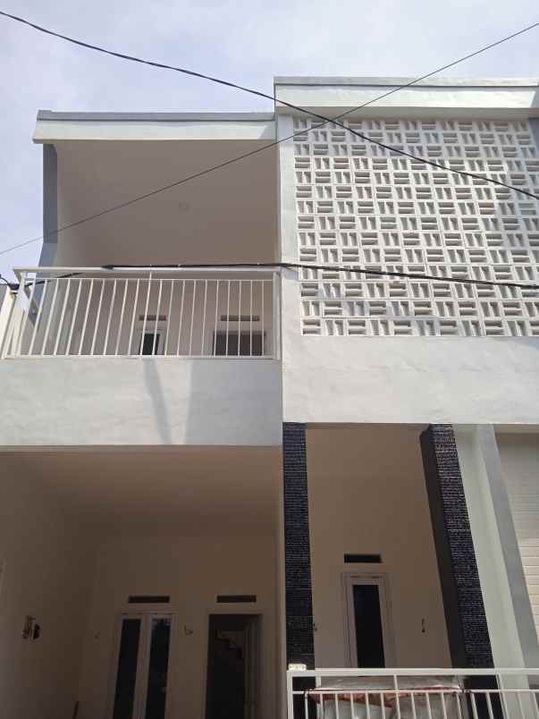 dijual rumah riung damai