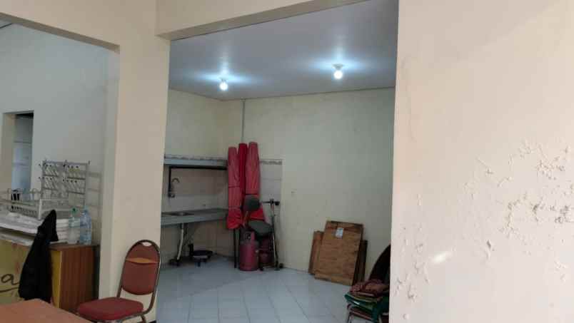 dijual rumah rungkut