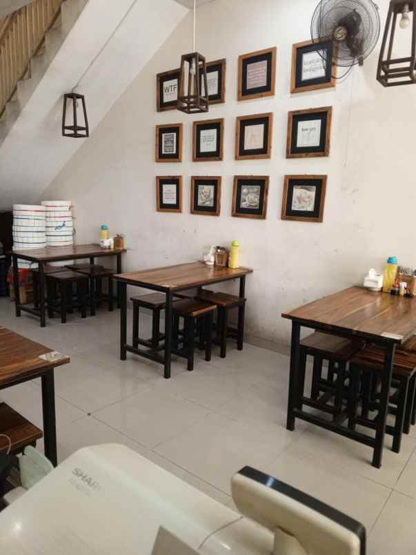 dijual rumah rungkut