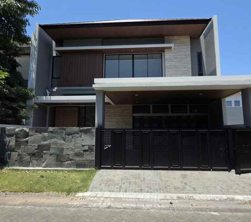 dijual rumah san antonio pakuwon city