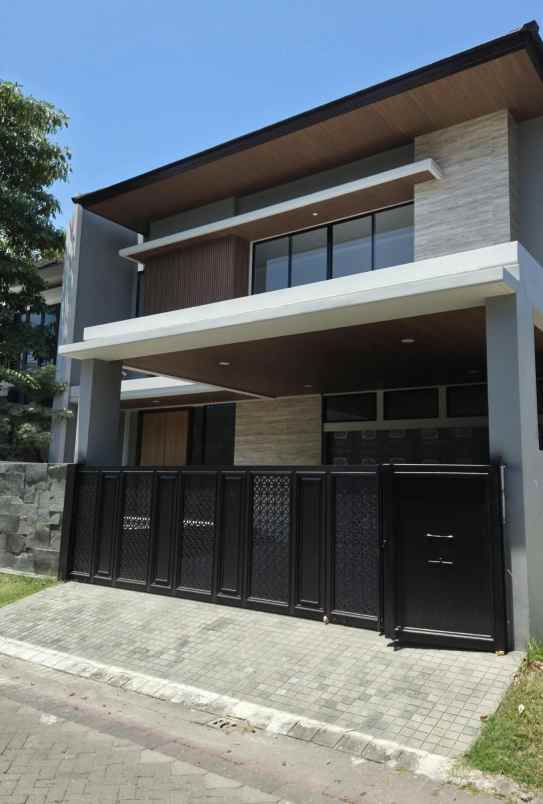 dijual rumah san antonio pakuwon city