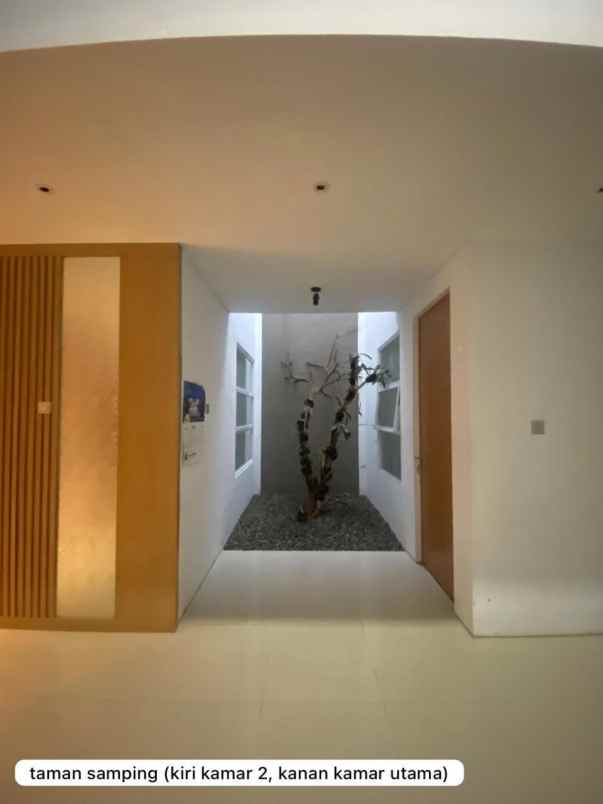 dijual rumah sanggar hurip